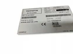 Radio mit Navigation OEM 8612020A80 für Toyota Avensis