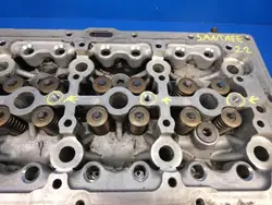 OEM 22111-2F700 Cylinderhuvud för Hyundai/Kia 2.2 CRDI