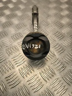 Dacia OE Kolben OEM 120106154R - Gebrauchter Zustand