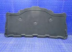 Isolation de capot Audi Q7 4M OEM 4M0863825A