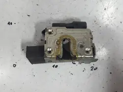 Fram vänster dörrlås DACIA DUSTER