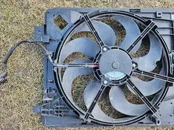 Ventilateur de radiateur OEM 9832930080 Peugeot Citroen