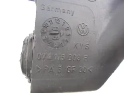 Öljytäyttöputki OEM 074115308B VW T4:lle