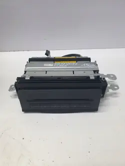 Begagnad CD-byttare OEM 18112091 för Mercedes-Benz ML W164