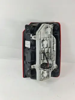 LAMPE ARRIÈRE GAUCHE CADDY 2K5 2K1945095F