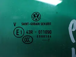 Vitre porte arrière droite OEM 3G9845026E - Occasion