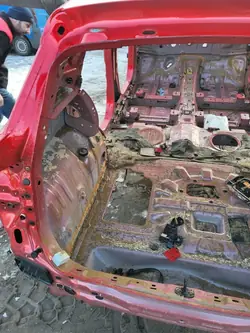 Painel traseiro quarto OEM PU19072 para Renault Symbioz
