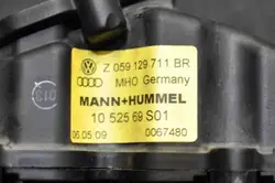 Audi OE Ansaugkrümmer OEM 059129711BR - Gebraucht