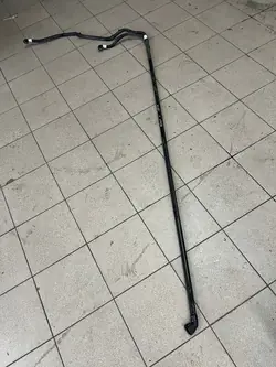 TESLA MODEL Y Vasemman Jäähdytyslangon 1530118-00-C