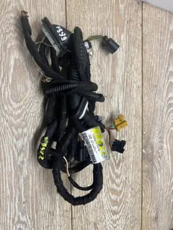 Harness de maletero Skoda Citigo OEM 1S6971147K