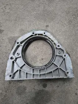 Boîtier de joint d'arbre Volvo FH16 D16K 20777236