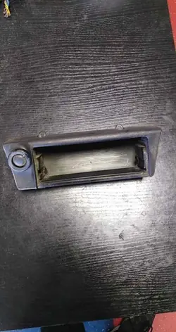 Cinzeiro BMW 3 E30 OEM 1906887 - Estado usado
