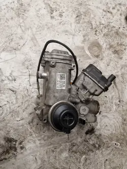 AUDI A4 B8 3.0 TDI EGR-Jäähdytin 059131515CG