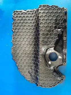 Oljetank 06K103598N VW Skoda Seat Audi 2.0 TFSI