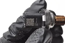 Sensor Pressão Combustível OEM 31478397 Volvo S60