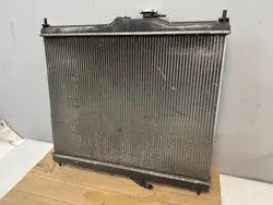 Radiateur OEM 22985 pour Nissan NV200 Evalia 1.6