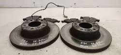 BMW E91 Etujarrut levyt ja palat OEM klocki bmw