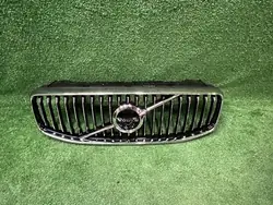 Front Grill Volvo XC60 II