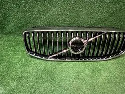 Griglia anteriore Volvo XC60 II