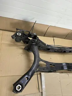 Poutre suspension arrière VW TIGUAN III OEM 3WA505235AC