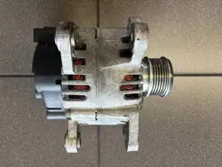 Alternateur Volkswagen 1.6 TDI OE 06F903023E