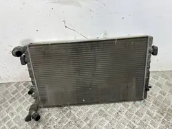 Gebrauchter Wasserkühler OEM 1JO121233Q für VW Bora