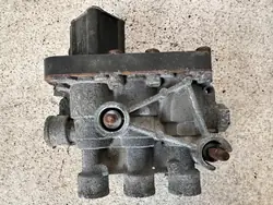 Soupape de Coussin d'Air ECAS OEM 4728800200 Iveco