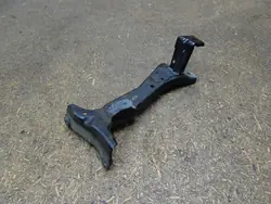 Höger fram skärm fäste AUDI A3 8V 8V0821136C