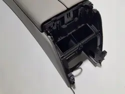 OEM A2186800050 Etukäsino Mercedes CLS W218:lle