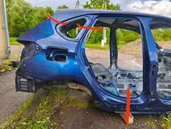 Aile arrière droite BMW 2 ACTIVE TOURER (F45) 2016 OEM