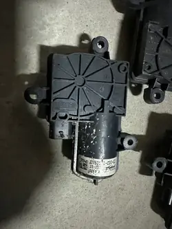 Kaasuläppä Ford Focus MK3 RS OEM EV60511-C00-03