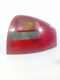 Audi A6 C5 97-04 Lámpara Trasera Derecha OE 4B5945096