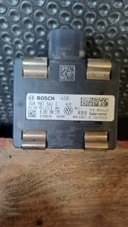 OEM 3Q0907561C Etu-tutkasensori VW, Audi, Seat, Skoda