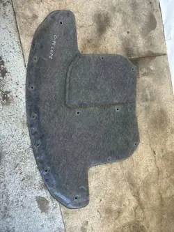 Mercedes W205 motorkapisolatie OEM A2056824602