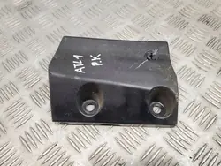 Support de garde-boue avant gauche OEM 3CN803413A