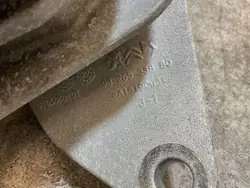 Suporte de caixa OEM 9828533880 para Citroën C4 III
