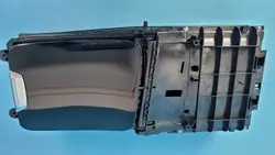 Mercedes W206 C200 keskikonsolin lokero OEM A2066805705