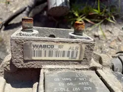 Válvula Corretora Travão Wabco OEM 4757205000