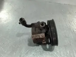 Bomba de direção assistida Renault Laguna II 8200054529