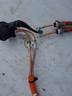 Faisceau Chargeur Hybride Mitsubishi Outlander III OEM 9499D704