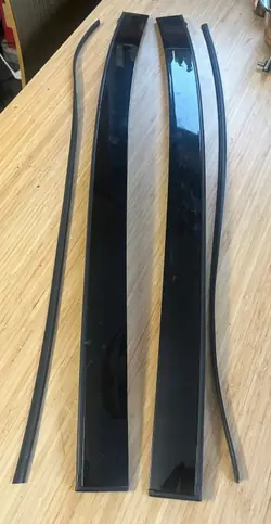 Kia Stinger Takräcke Vänster/Höger OEM 50009724/28
