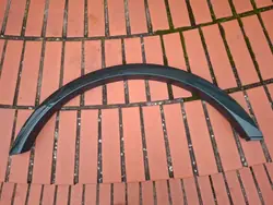 Revestimento de para-lama traseiro direito Ford Kuga MK2