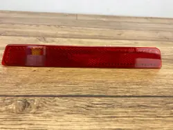 Réflecteur de pare-chocs OEM 68195796AB Dodge Challenger
