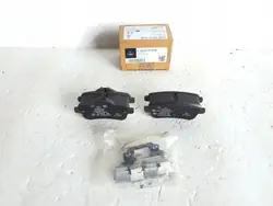 Voorremblokken OEM A000420870490 voor Mercedes