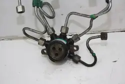 Distributeur de Carburant OEM 8200584034 Renault 1.5 DCI