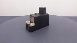 AUDI A4 B5 Pompe de verrouillage central 4A0862257J