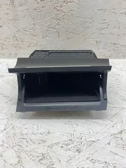 Aschenbecher VW Golf VII OEM 5G2863391 1.4L