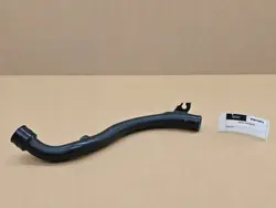 Turbo-imuputki OEM 22122Z32 E6568H8 Nissanille