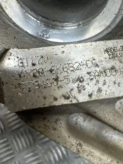 Turboladdare OEM AX206K682CC för Land Rover Discovery IV