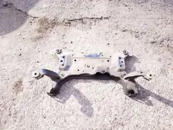 Ford voorste subframe OEM AMD4922 voor Grand C-MAX 2012